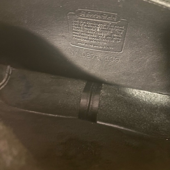 Restored Vintage Coach Vintage Convertible Clutch Black
Leather Crossbody Bag - Picture 7 of 10